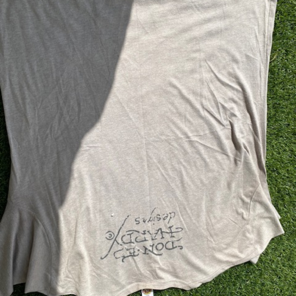 Ed Hardy - Picture 2 of 2